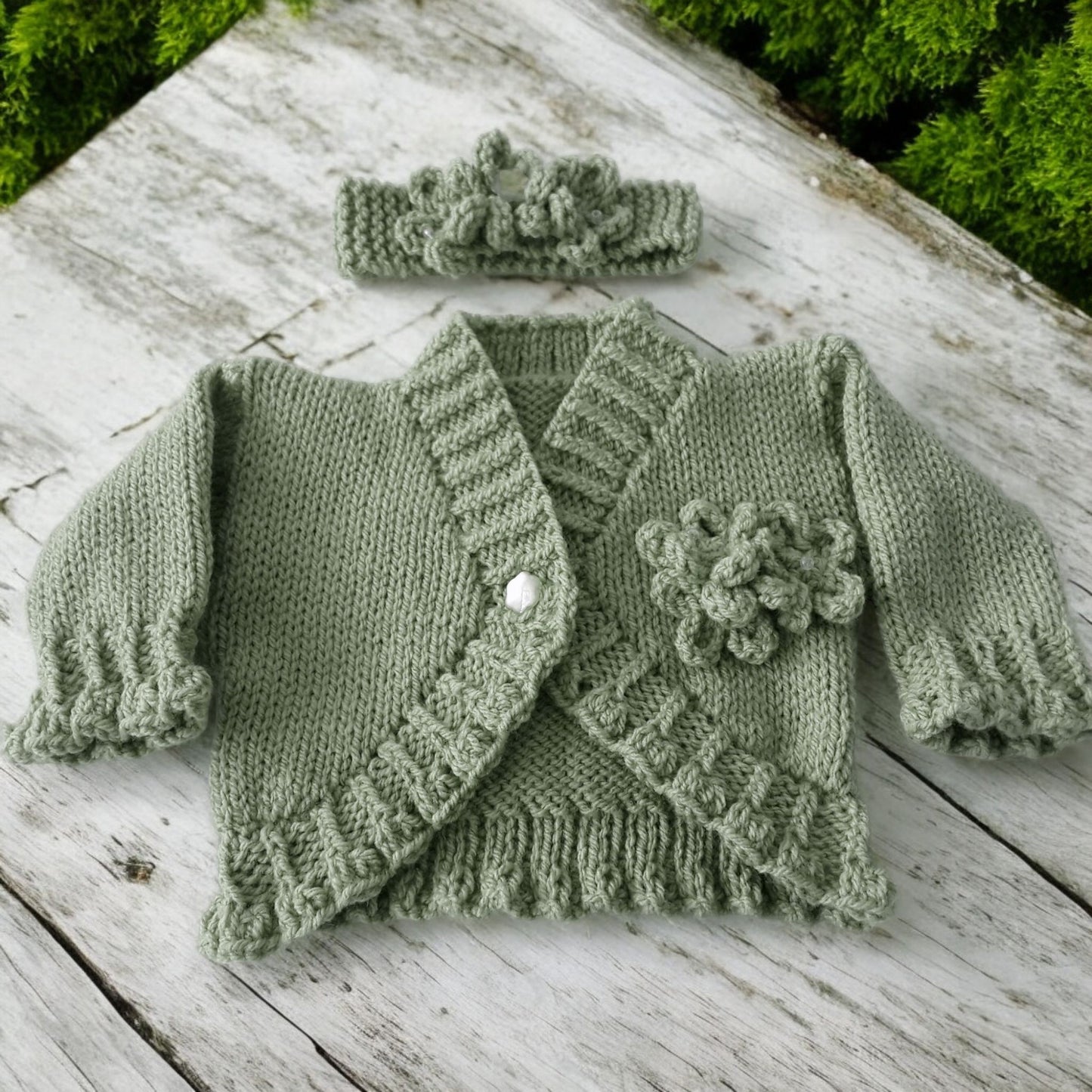 Hand Knitted Bolero Style Girls Cardigan with Knitted Flowers & Matching Headband – Perfect for Spring & Summer