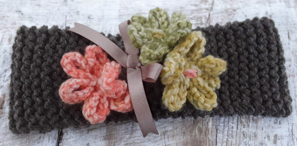Autumn Bliss: Hand-Knitted Cozy Cardigan for Girls