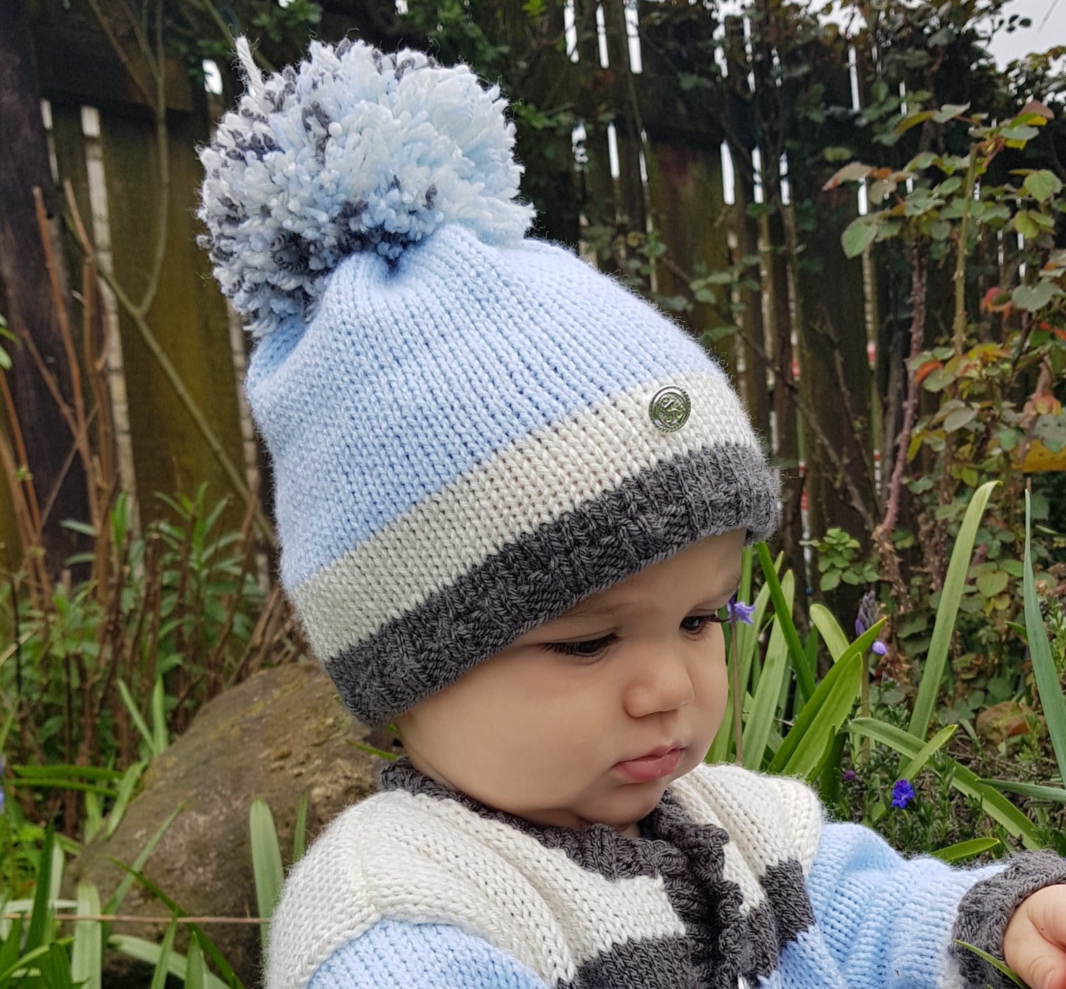 Pom Pom Baby Beanie