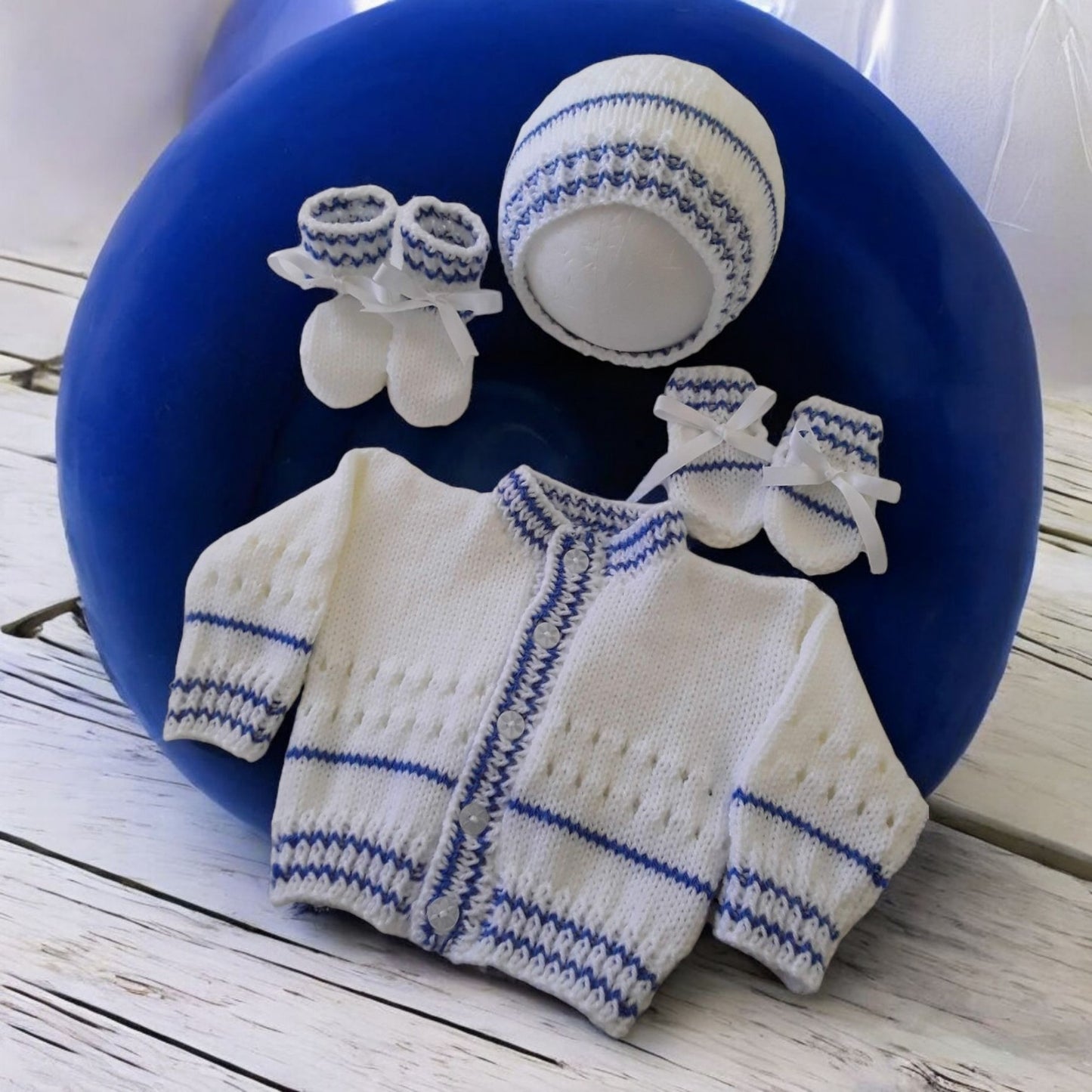 Colorful Striped Knitted Baby Set – Perfect for Newborns