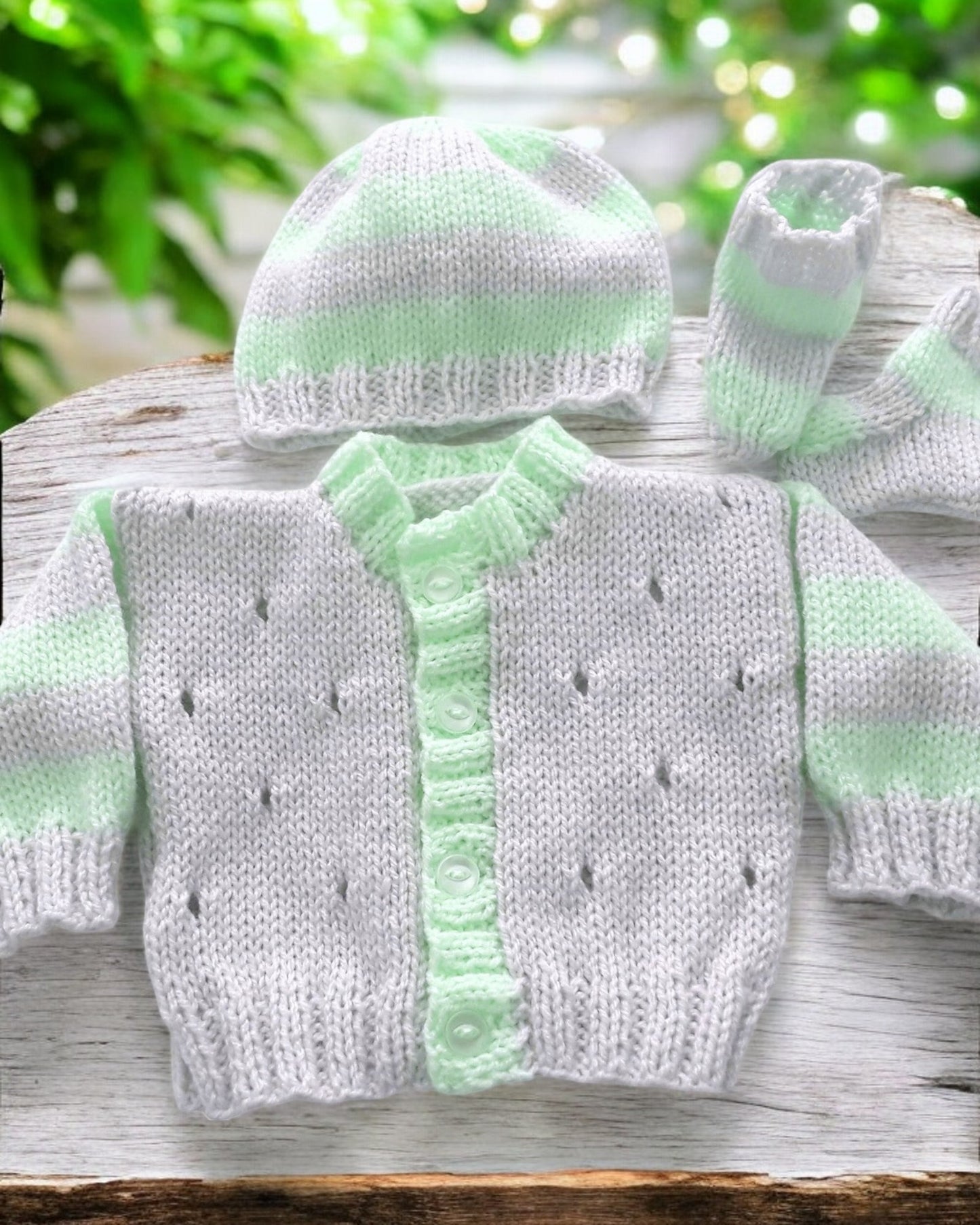 Silver & Pastel Striped unisex Knitted Baby Set