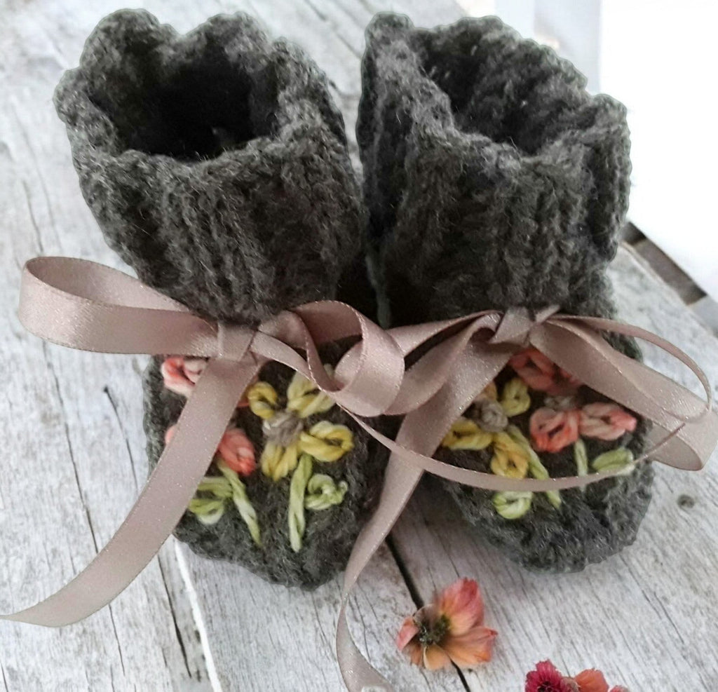 knitted boots embroidered